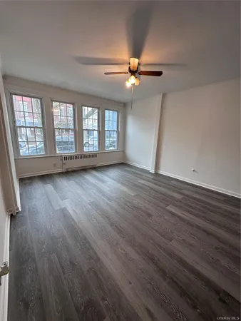 $2,800 | 72-36 67th Place, Unit 2 | Glendale