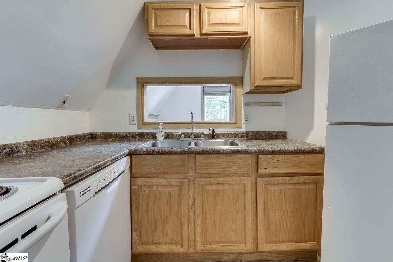 281 State Rd S-42-2788 Greer, SC 29651 - Photo 9 of 18 Gallery Image 9