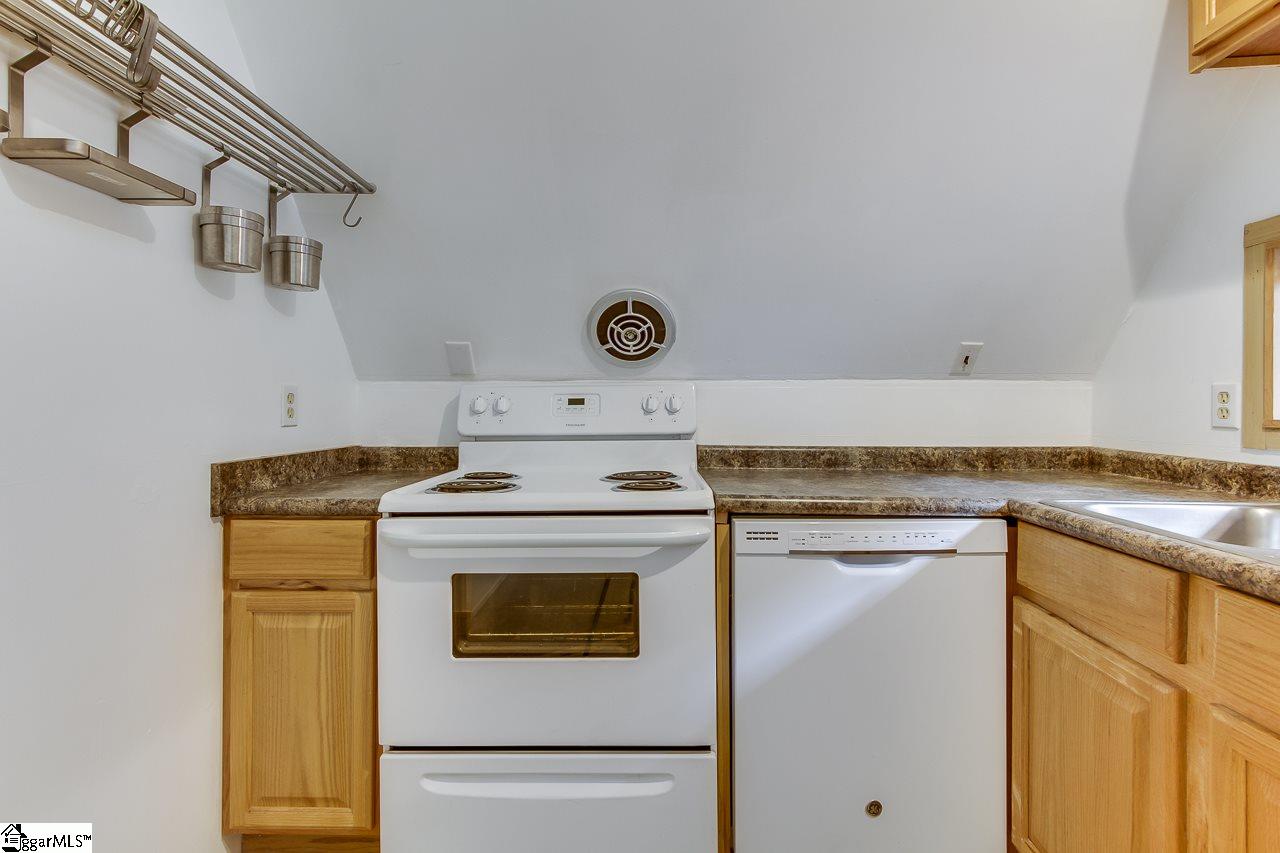 281 State Rd S-42-2788 Greer, SC 29651 - Photo 10 of 18 Gallery Image 10