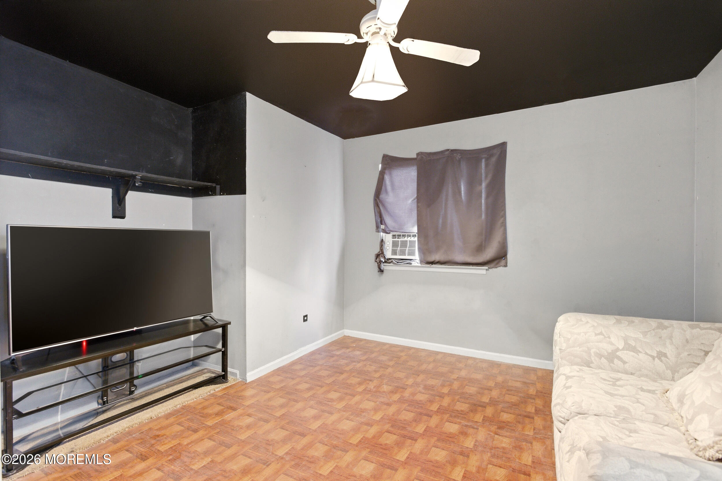 9 Snowdrift Lane Howell, NJ 07731 - Photo 21 of 33 9_snowdrift_ln_021