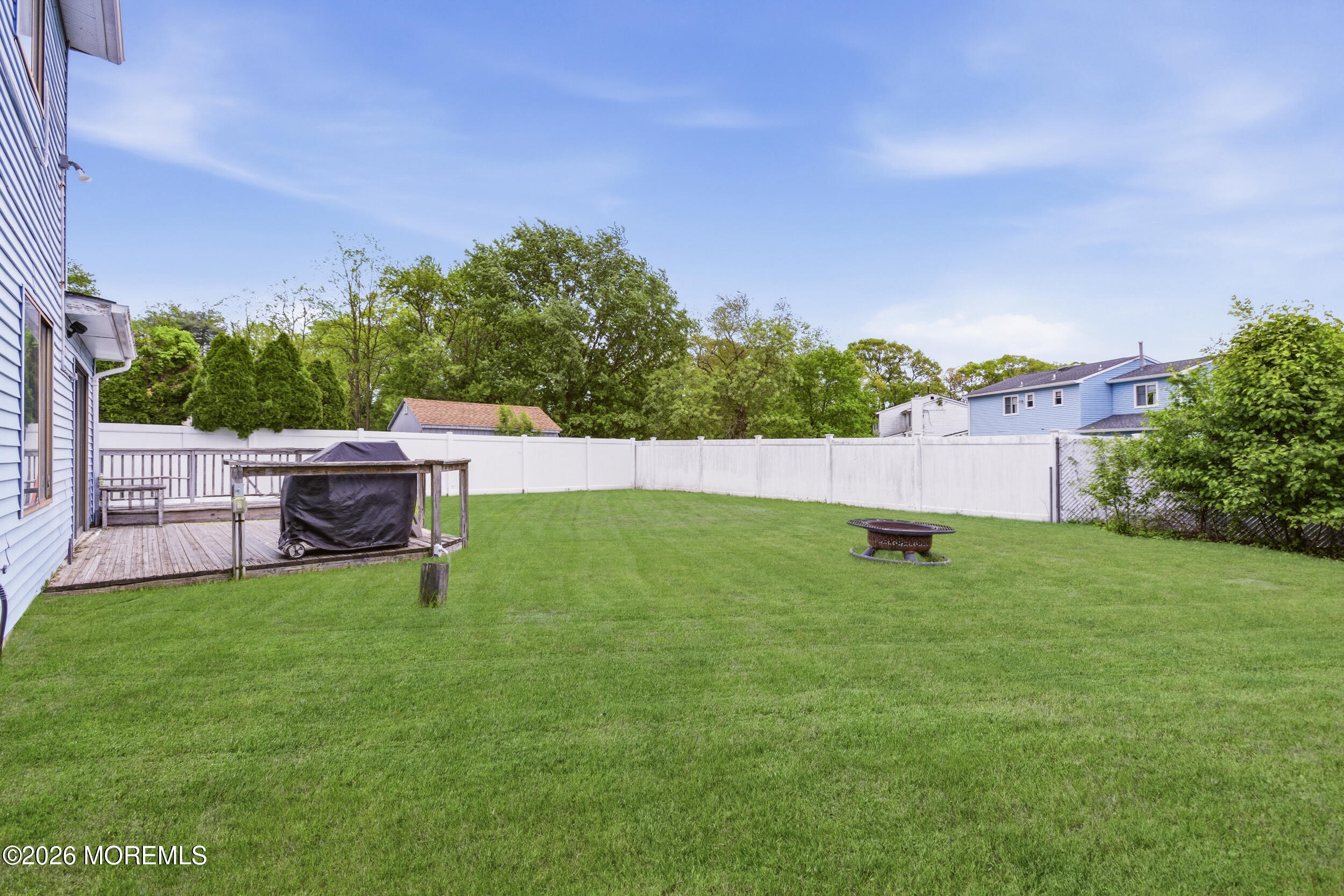9 Snowdrift Lane Howell, NJ 07731 - Photo 29 of 33 9_snowdrift_ln_029
