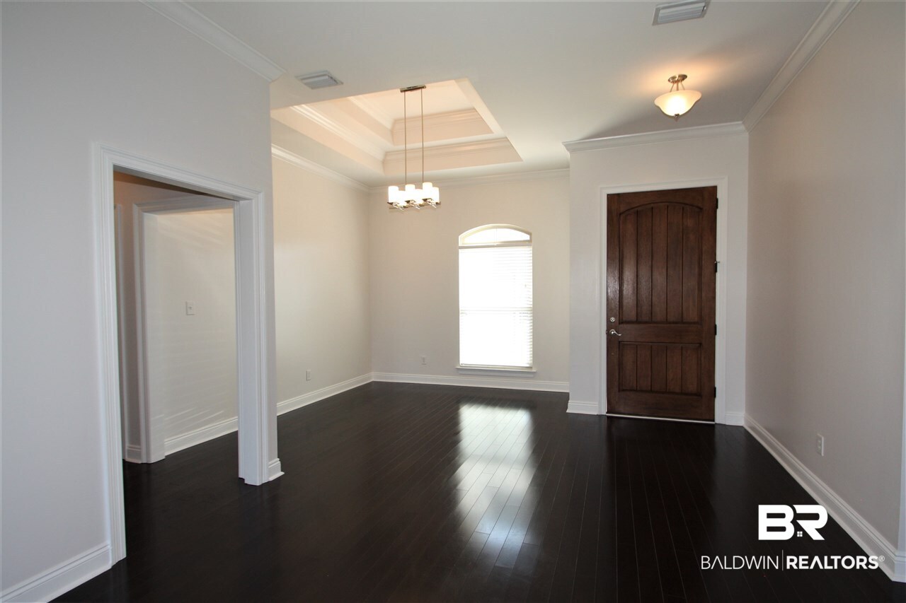 372 Laura Court Mobile, AL 36608 - Photo 2 of 27