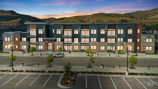 $484,900 | 4340 East Haystack Street, Unit 209, Boise, ID 83716