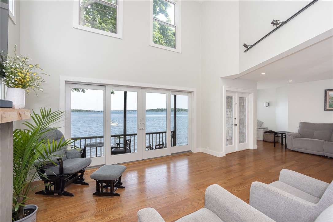 74 Therien Road Portsmouth, RI 02871 - Photo 13 of 50
