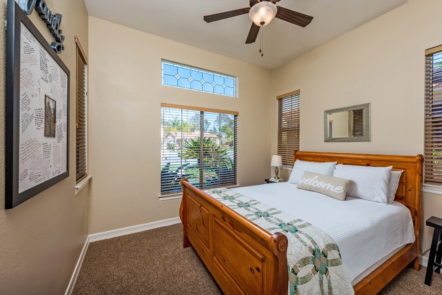 2337 Longfellow Road Carlsbad, CA 92008 - Photo 11 of 25 Downstairs bedroom with en-suite full bath.