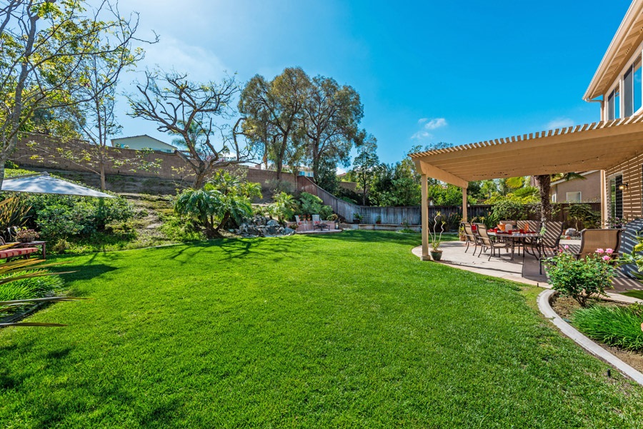 2337 Longfellow Road Carlsbad, CA 92008 - Photo 19 of 25 Run around.