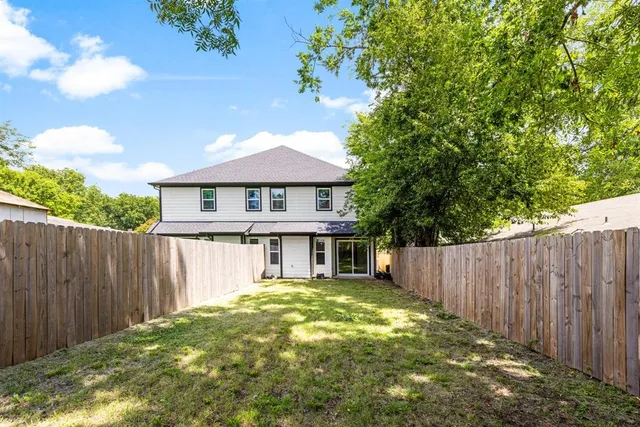 $1,650 | 1604 West Johnson Street, Denison, TX 75020