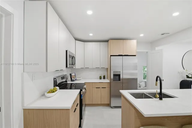 $859,900 | 560 Northeast 110th Terrace, Miami, FL 33161