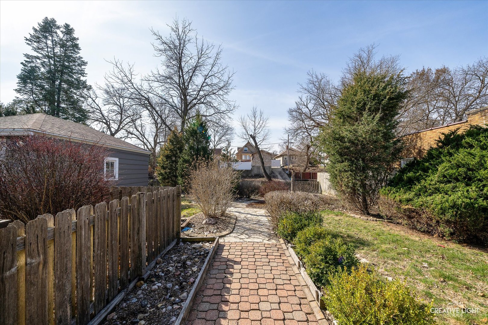 665 Addison Street Elgin, IL 60120 - Photo 25 of 26 Gallery Image 25