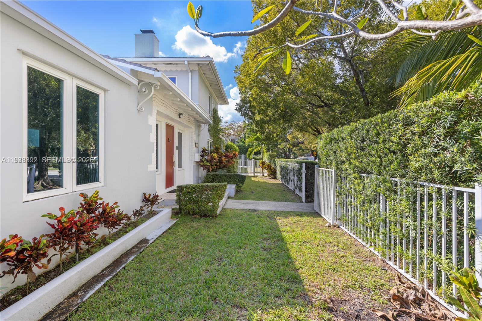 3001 Southwest 4th Avenue Miami, FL 33129 - Photo 22 of 29