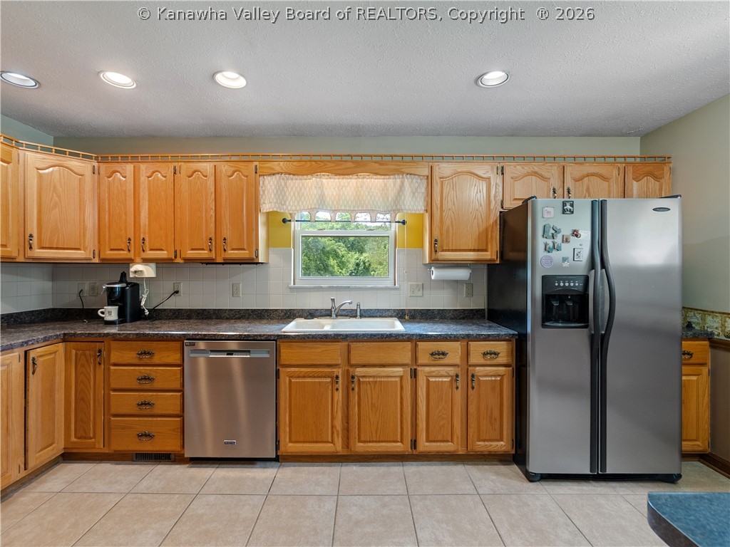 4081 Poca River Road South Poca, WV 25159 - Photo 11 of 50 Gallery Image 11