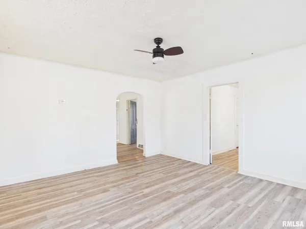 $110,000 | 411 North Madison Street, Lincoln, IL 62656