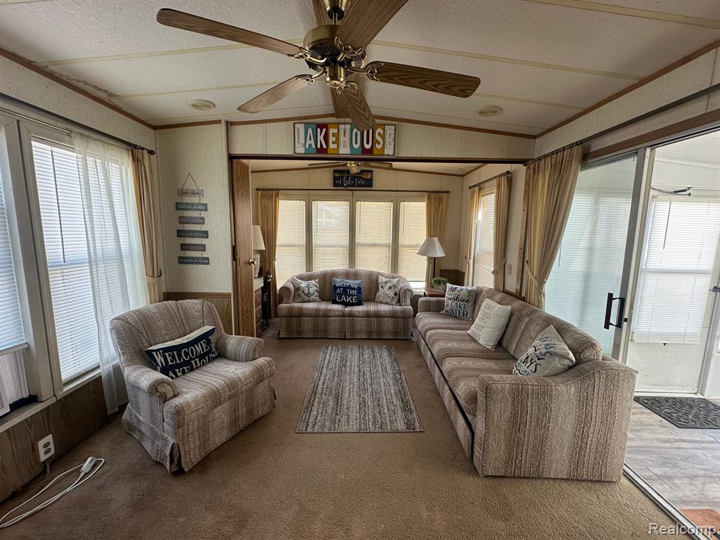 10001 Goodall Road, Unit 48 Durand, MI 48429 - Photo 8 of 16