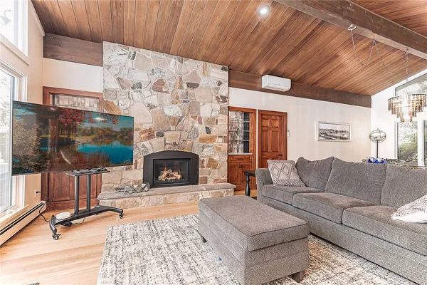 $12,500 | 14 Woodlake Drive, Johnston, RI 02919