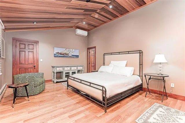 $12,500 | 14 Woodlake Drive, Johnston, RI 02919