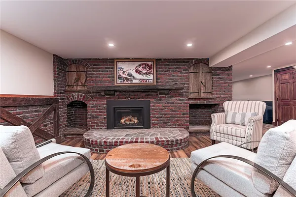 $12,500 | 14 Woodlake Drive, Johnston, RI 02919