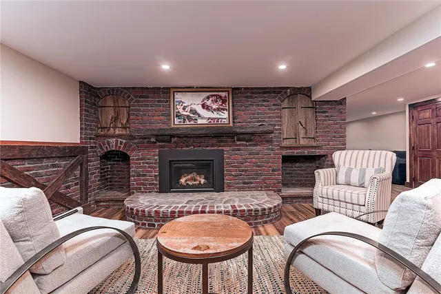 $12,500 | 14 Woodlake Drive, Johnston, RI 02919