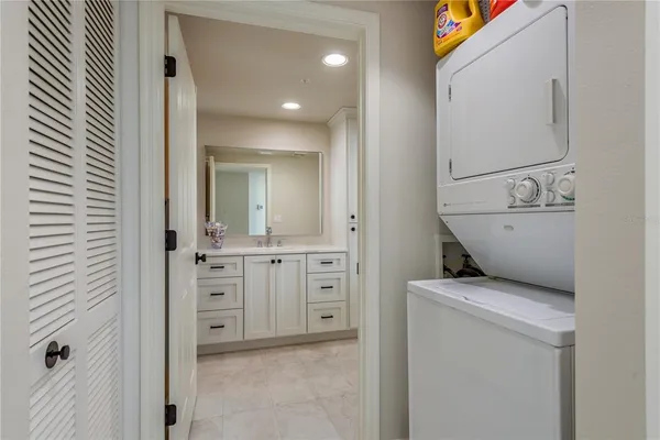 $4,500 | 1180 Gulf Boulevard, Unit 704, Clearwater Beach, FL 33767