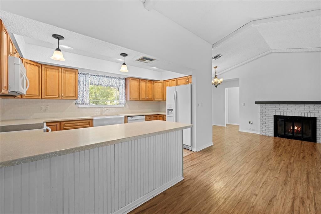 7401 Galloway Road Weeki Wachee, FL 34613 - Photo 17 of 56