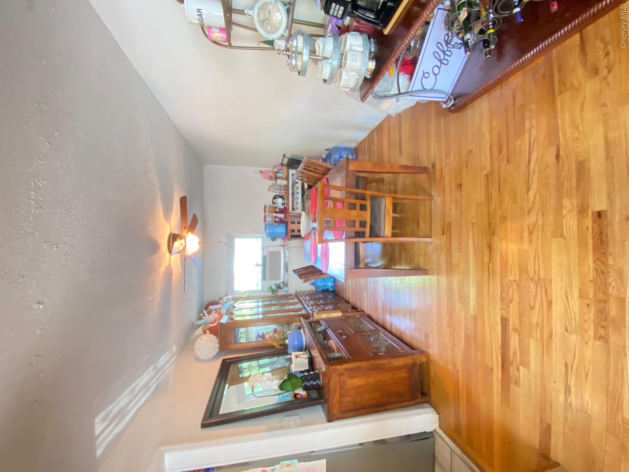 34 Inwood Road Port Washington, NY 11050 - Photo 14 of 21