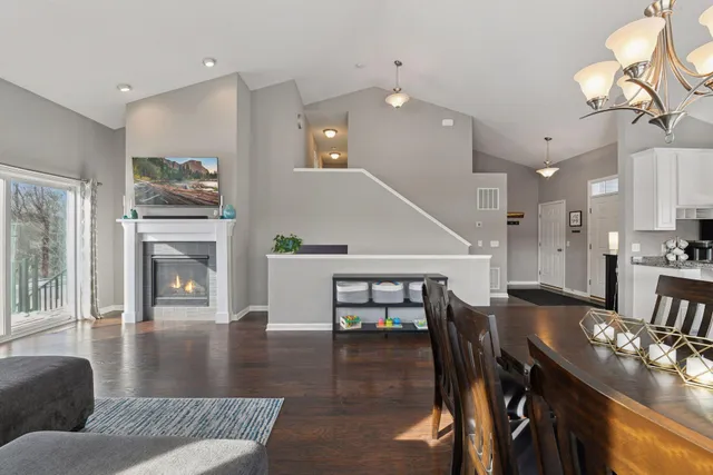 $460,000 | 4023 127th Trail, Savage, MN 55378