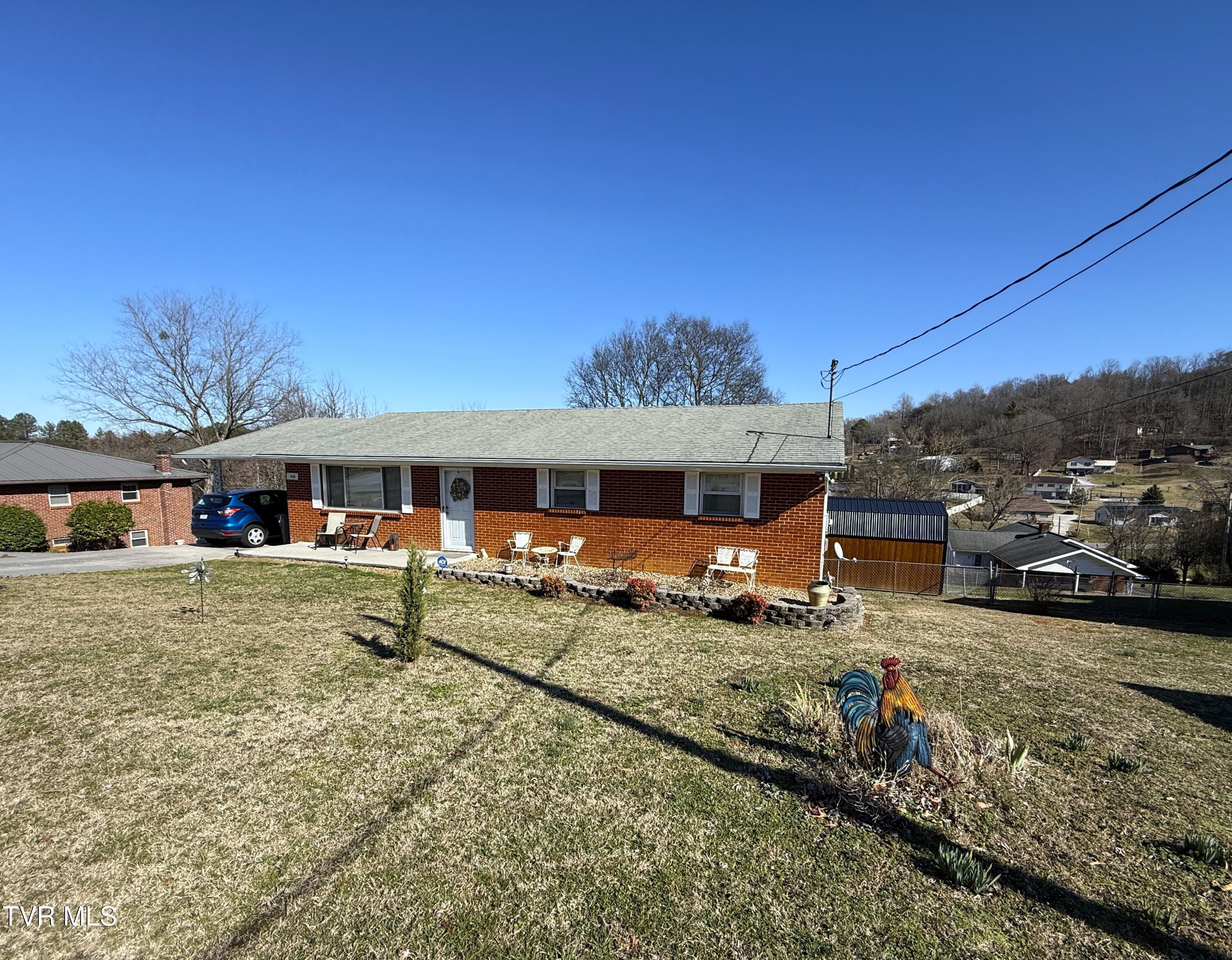 550 Summit Ridge Drive Newport, TN 37821 - Photo 2 of 32 2