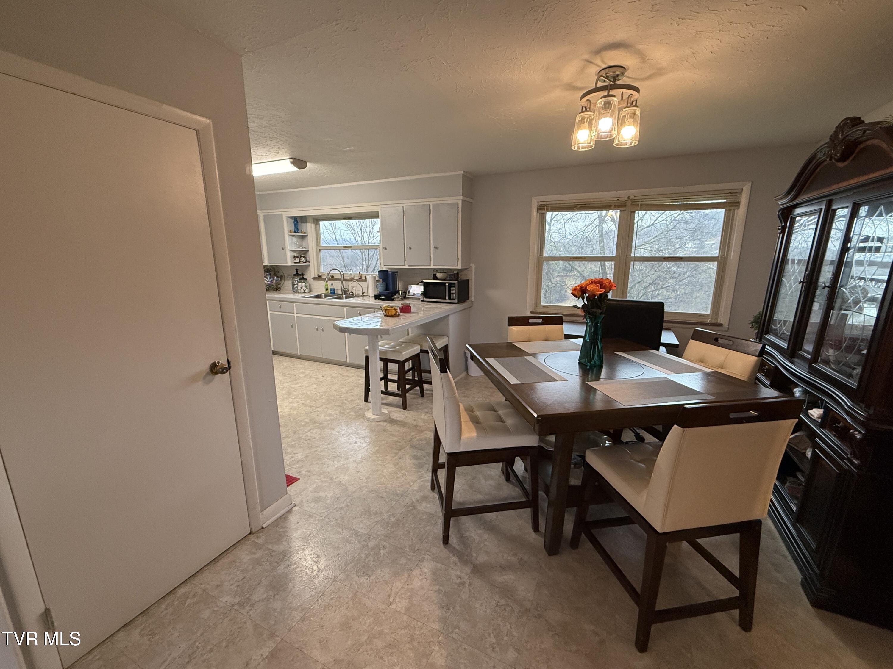 550 Summit Ridge Drive Newport, TN 37821 - Photo 7 of 32 7