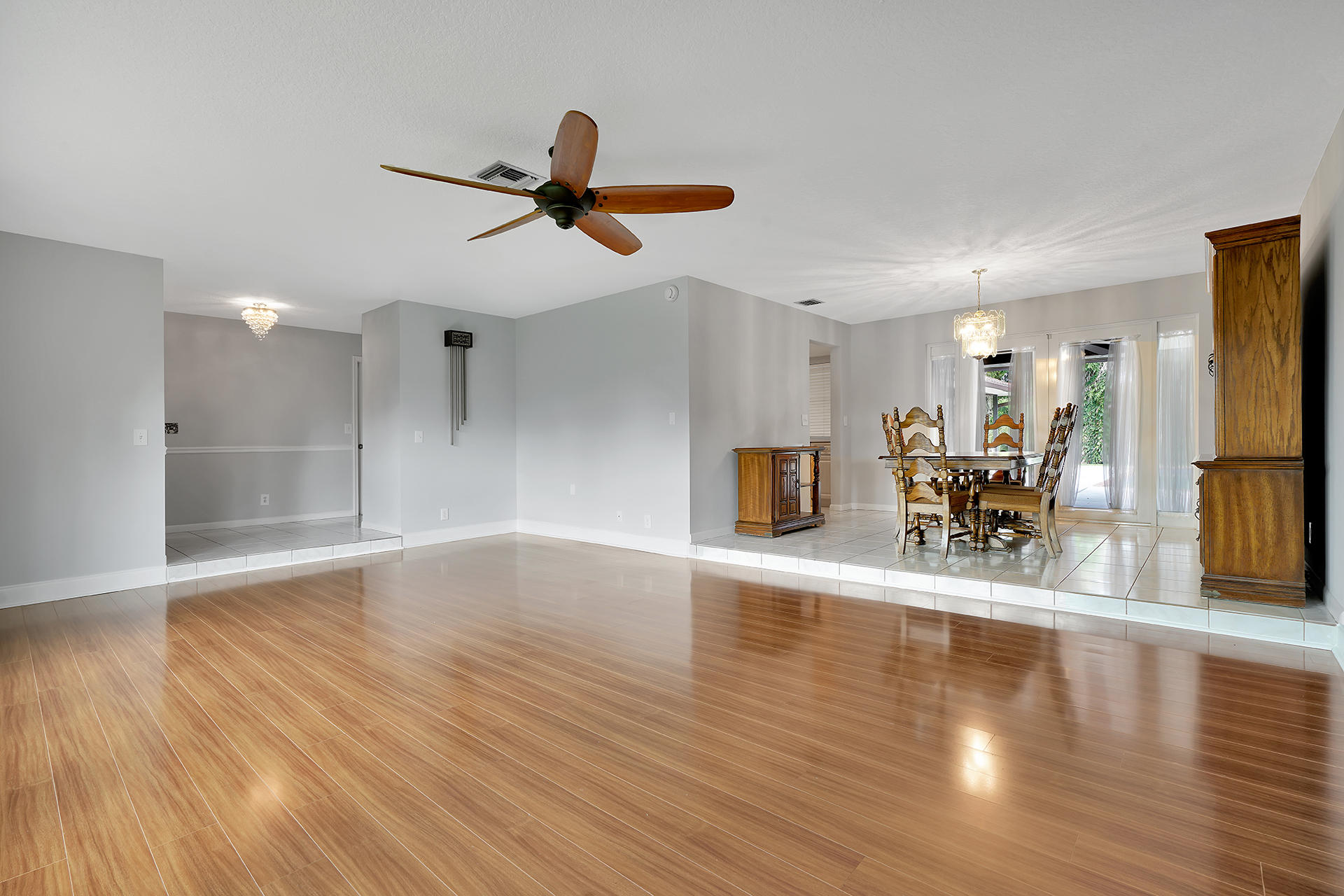 63 Cuyahoga Road Lake Worth, FL 33467 - Photo 9 of 34 Living Room 2