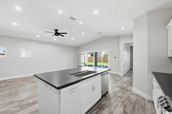 $600,000 | 431 North Matlock Street, Mesa, AZ 85203