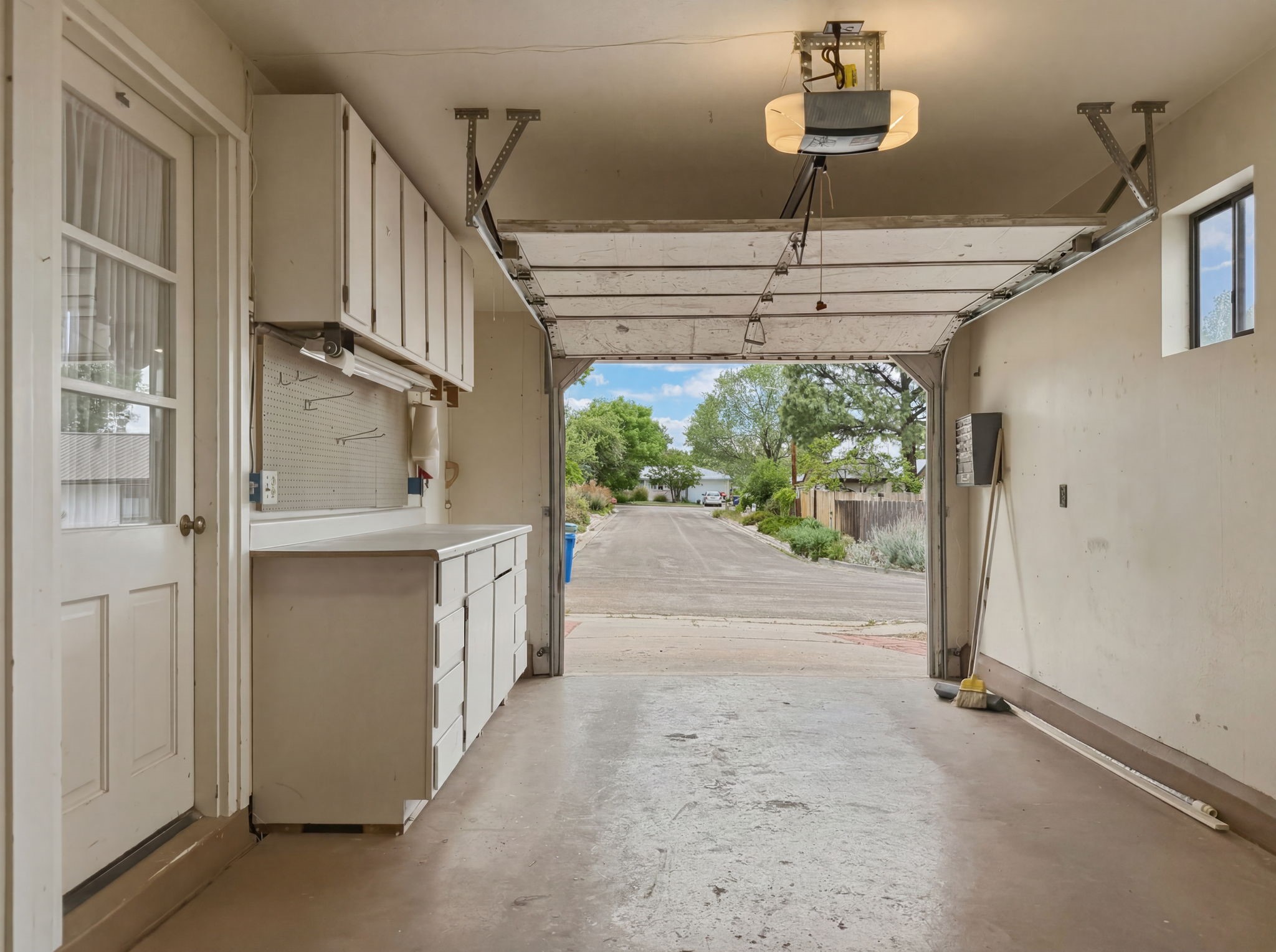 1063 Pinon Loop Los Alamos, NM 87544 - Photo 32 of 45