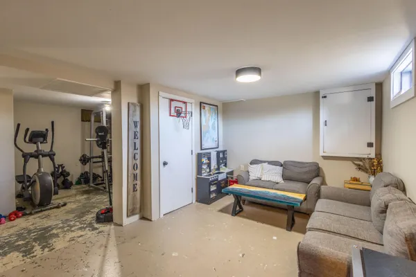 $425,000 | 185 Ingraham Drive, Owls Head, ME 04854