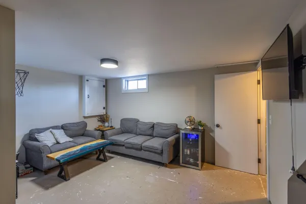 $425,000 | 185 Ingraham Drive, Owls Head, ME 04854