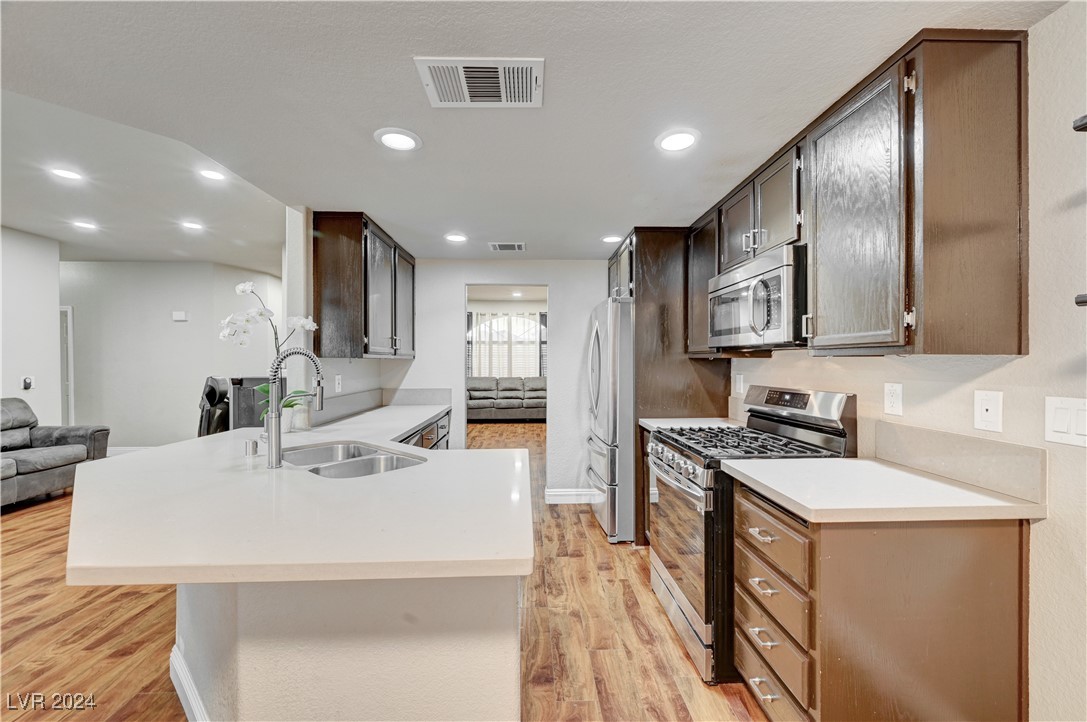 732 Rocky Trail Road Henderson, NV 89014 - Photo 10 of 33