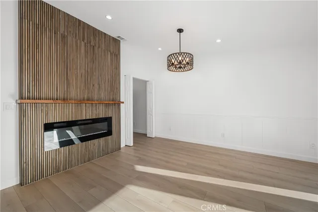 $649,000 | 1641 Monterey Road, Unit 18E, Seal Beach, CA 90740