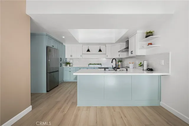 $649,000 | 1641 Monterey Road, Unit 18E, Seal Beach, CA 90740