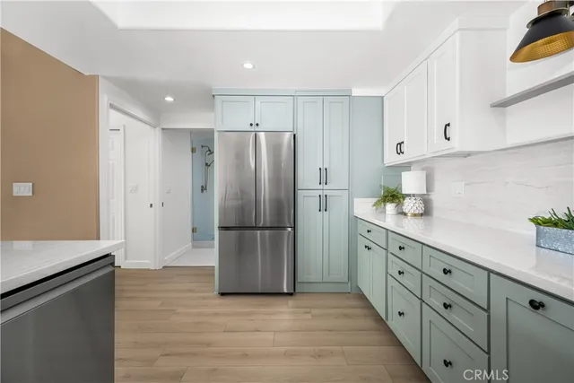 $649,000 | 1641 Monterey Road, Unit 18E, Seal Beach, CA 90740