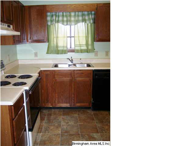 1740 Roundhill Road Weaver, AL 36277 - Photo 12 of 32