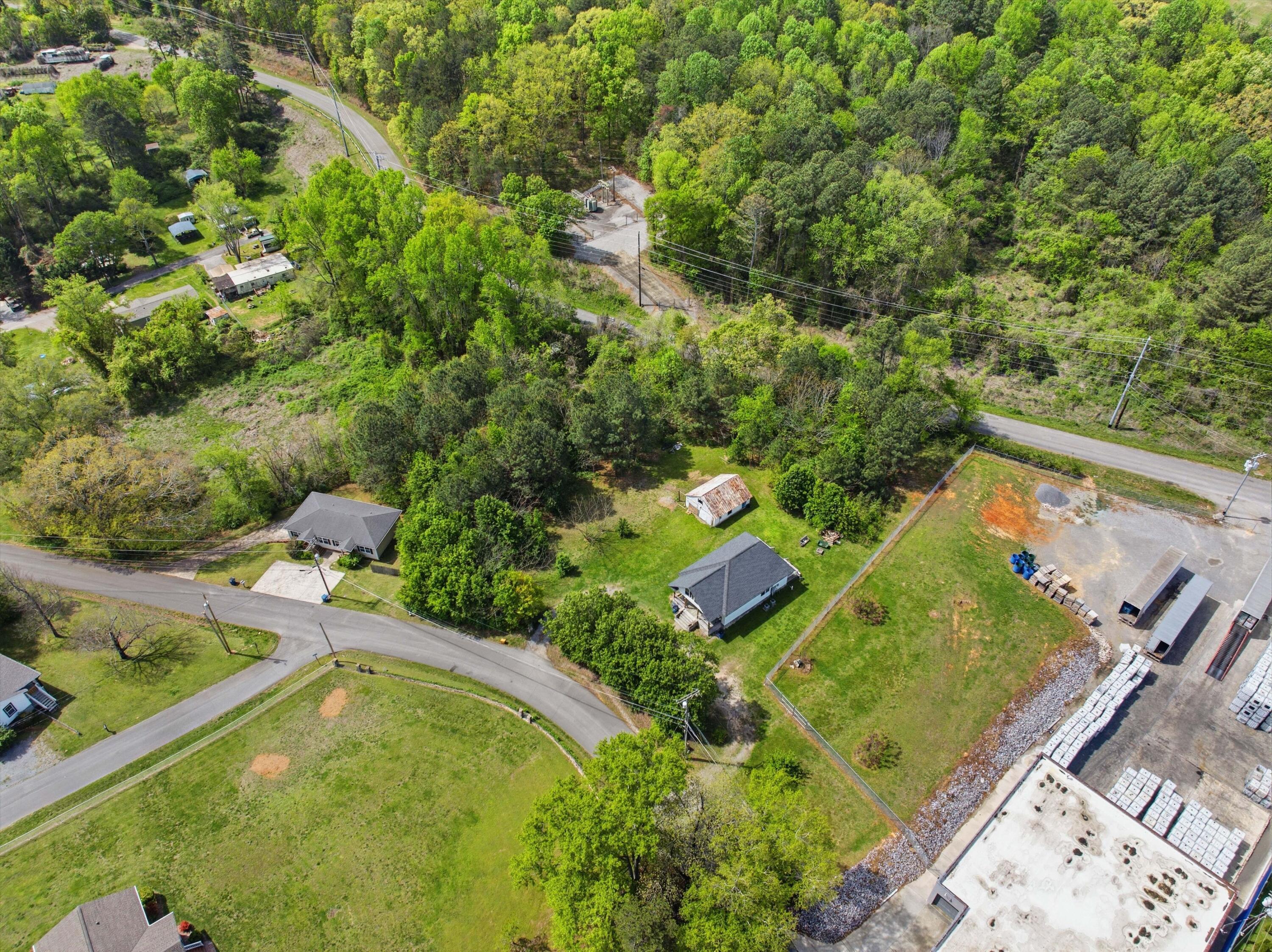 327 Hogan Road Rossville, GA 30741 - Photo 13 of 35 14-327HoganRd_016