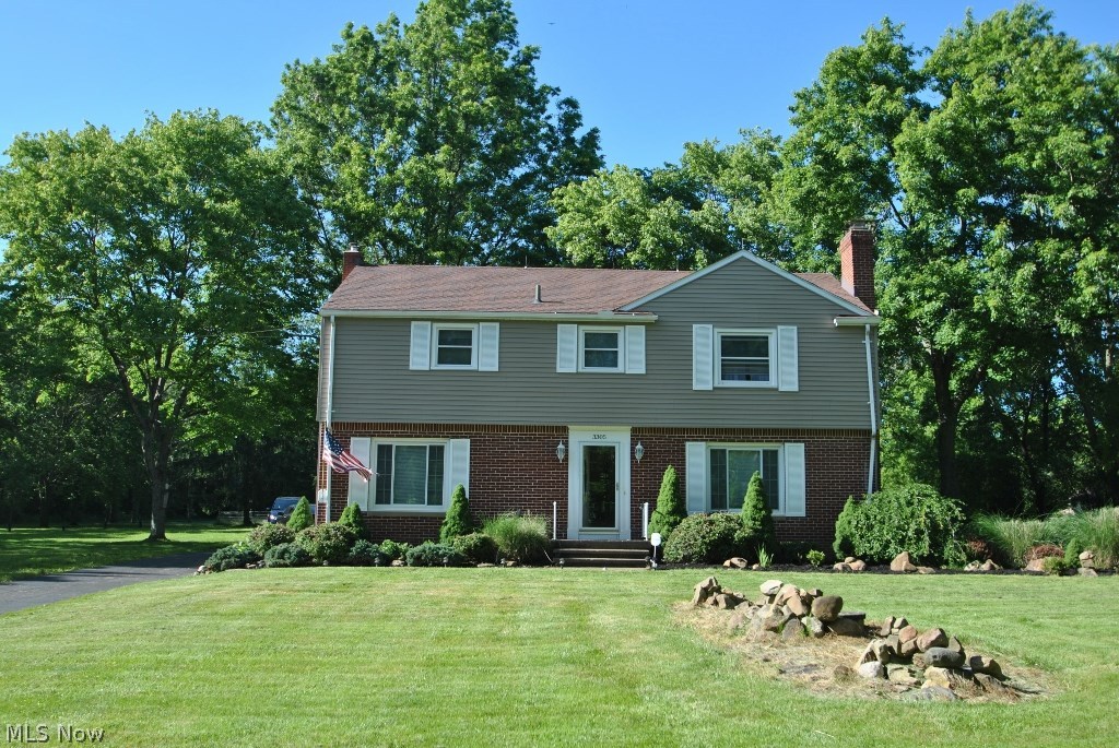 3305 Shade Road Akron, OH 44333 - Photo 1 of 21