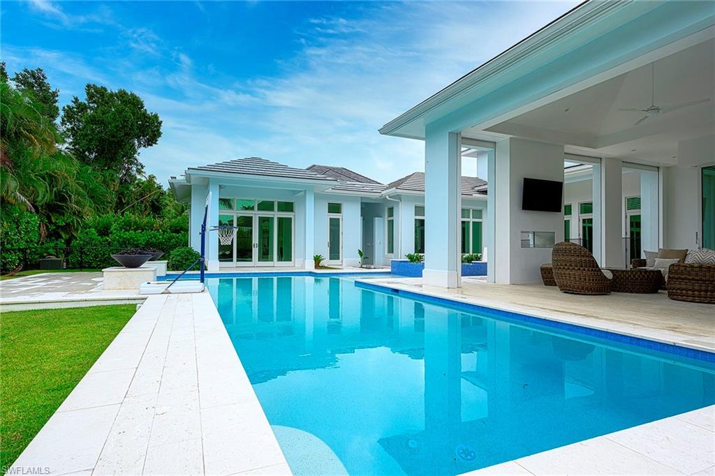 655 Riviera Drive Naples, FL 34103 - Photo 29 of 34 Gallery Image 29