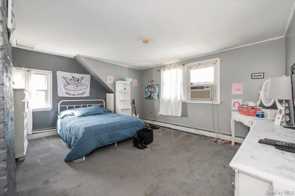$599,000 | 38 Celestial Lane, Levittown, NY 11756