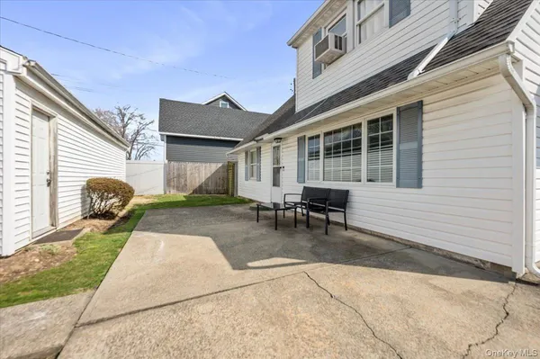 $599,000 | 38 Celestial Lane, Levittown, NY 11756