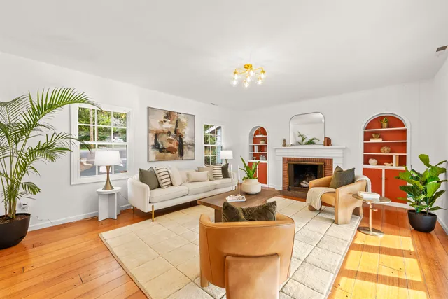 $998,000 | 1509 Mountain Boulevard, Oakland, CA 94611