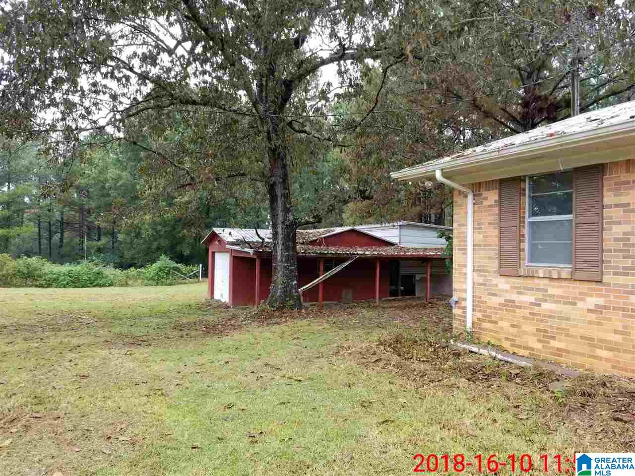 134 Honeysuckle Road Jasper, AL 35501 - Photo 3 of 12