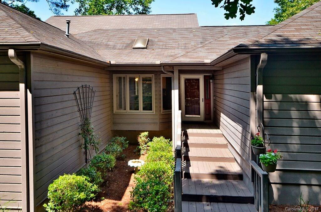 4521 Cove Loop Road Hendersonville, NC 28739 - Photo 1 of 22 Gallery Image 1