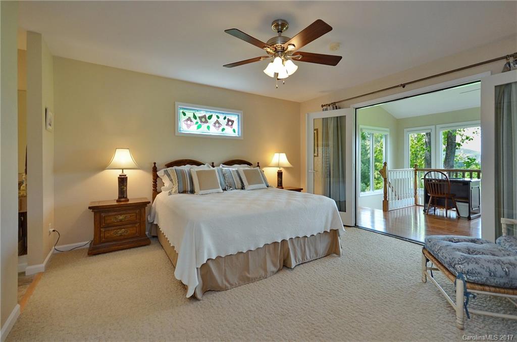 4521 Cove Loop Road Hendersonville, NC 28739 - Photo 11 of 22 Gallery Image 11