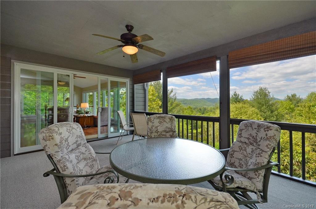 4521 Cove Loop Road Hendersonville, NC 28739 - Photo 5 of 22 Gallery Image 5
