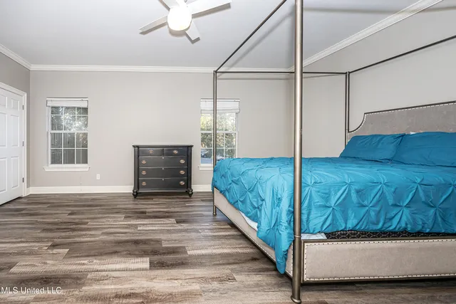 $199,999 | 219 Armand Oaks, Ocean Springs, MS 39564