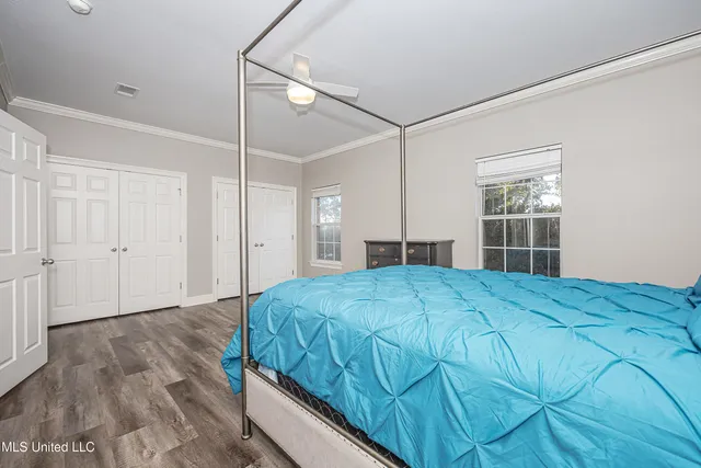 $199,999 | 219 Armand Oaks, Ocean Springs, MS 39564