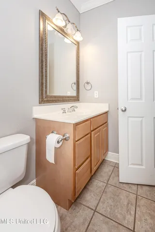 $199,999 | 219 Armand Oaks, Ocean Springs, MS 39564